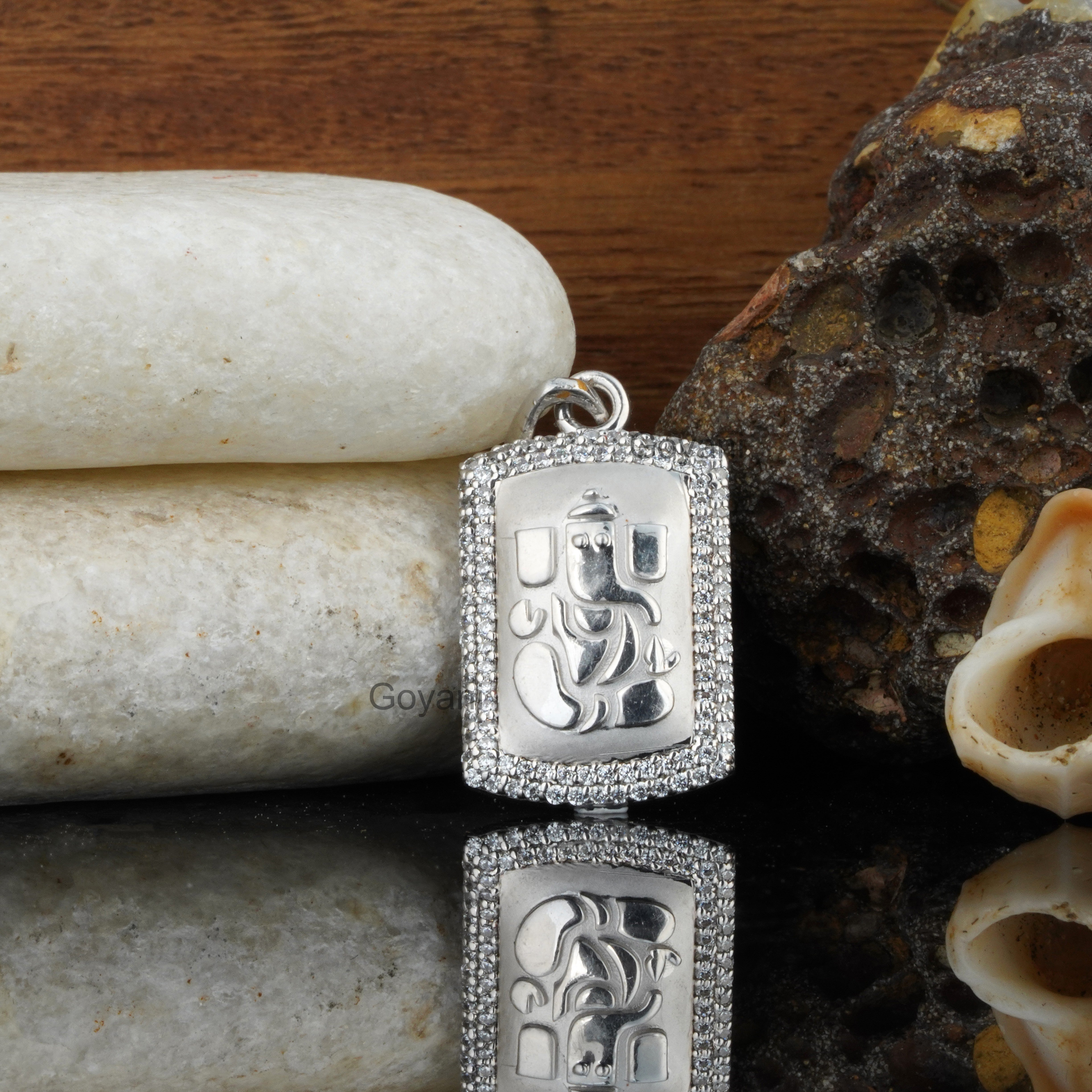 925 Silver Diamond Ganesh Pendant – Handmade Ganesha Necklace | Hindu God Jewelry | Spiritual Gift | Daily Wear & Festive Pendant