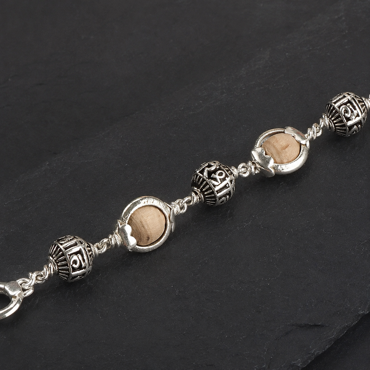 Tulsi capping bracelet with 925 silver Shree Hari beads